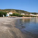 Pantonia 4*