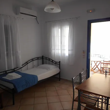 Pantonia 4*