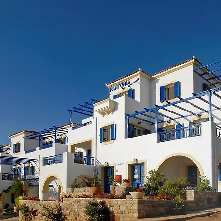 Ξενοδοχείο με διαμερίσματα Pantonia