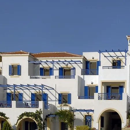 Ξενοδοχείο με διαμερίσματα Pantonia Agia Pelagia (Kythira)