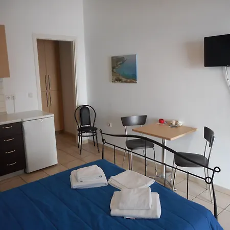 Ξενοδοχείο με διαμερίσματα Pantonia