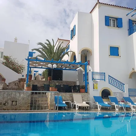 Ξενοδοχείο με διαμερίσματα Pantonia Agia Pelagia (Kythira)