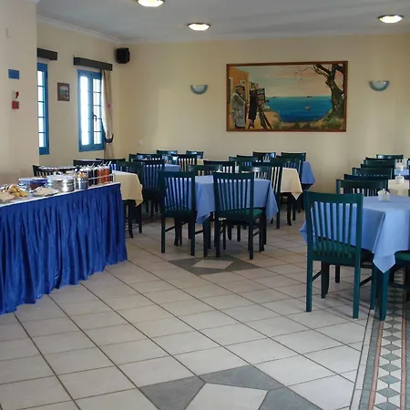 Ξενοδοχείο με διαμερίσματα Pantonia Agia Pelagia (Kythira)