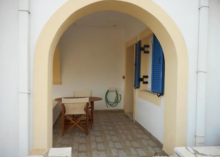 Апарт-отель Pantonia Agia Pelagia (Kythira)
