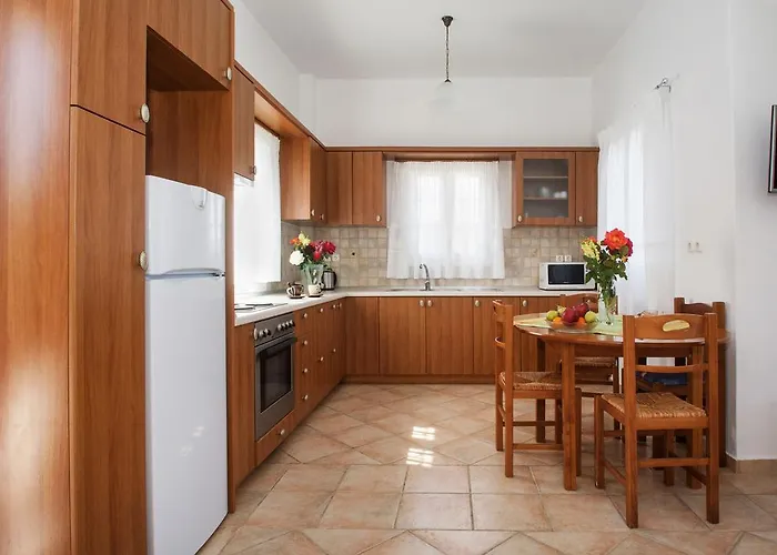Pantonia 4*