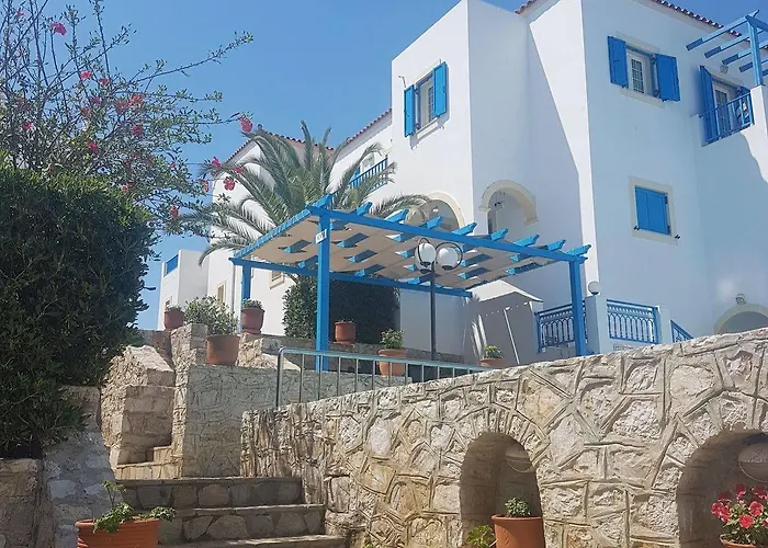 Pantonia Апарт-отель Agia Pelagia (Kythira)